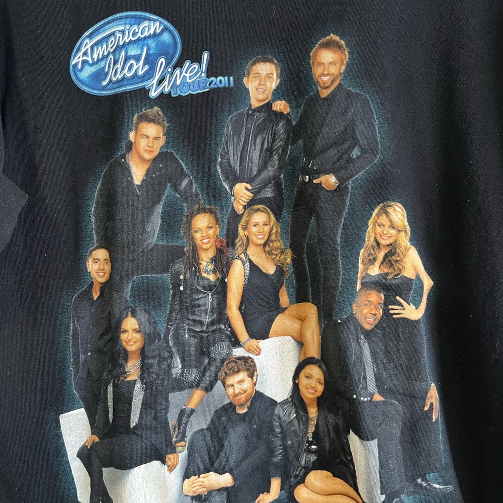 American idol live 2011 tour T-shirt. Large black..